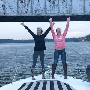 Meet your Posher, Kelly